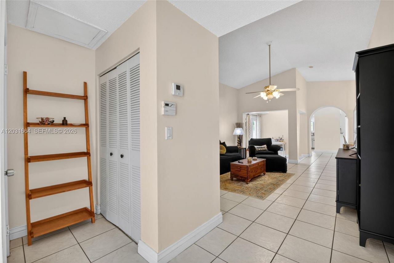 11038 SW 148th Pl, Miami, FL 33196 Photo