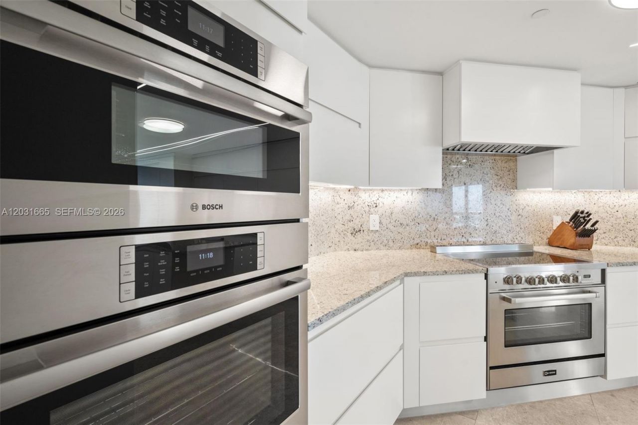 1643 Brickell Ave , Unit 4102, Miami, FL 33129 Photo