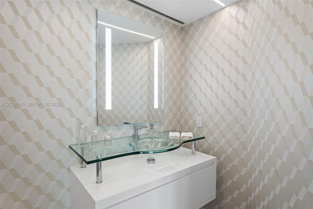 1643 Brickell Ave , Unit 4102, Miami, FL 33129 Photo
