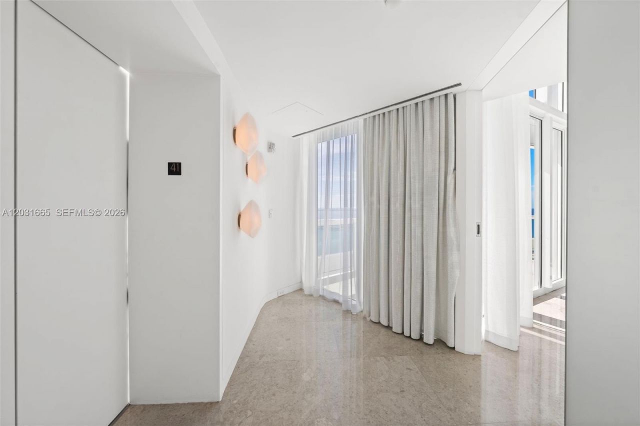 1643 Brickell Ave , Unit 4102, Miami, FL 33129 Photo