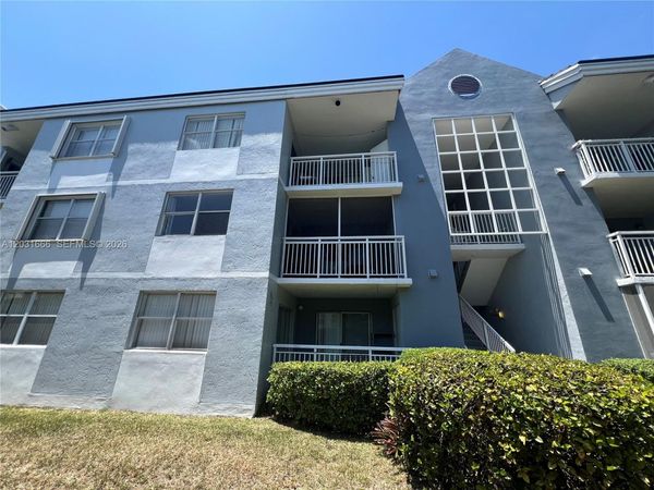 8580 SW 212th St , Unit 104, Cutler Bay, FL 33189