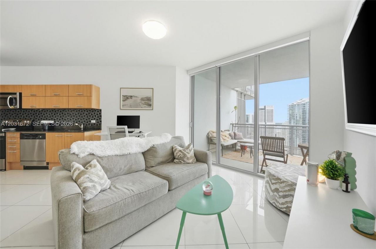 350 S Miami Ave, Unit 3912, Miami, FL 33130 Photo