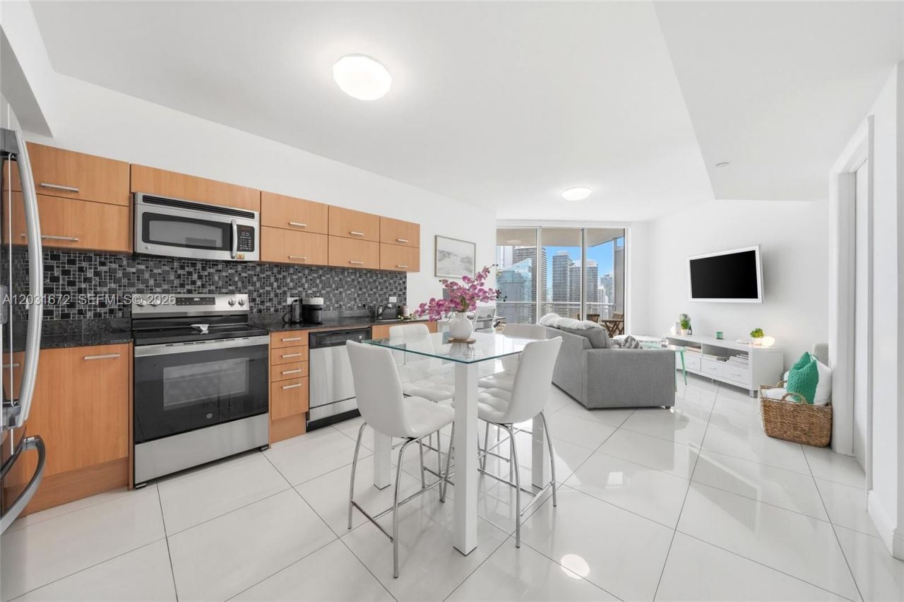 350 S Miami Ave, Unit 3912, Miami, FL 33130 Photo