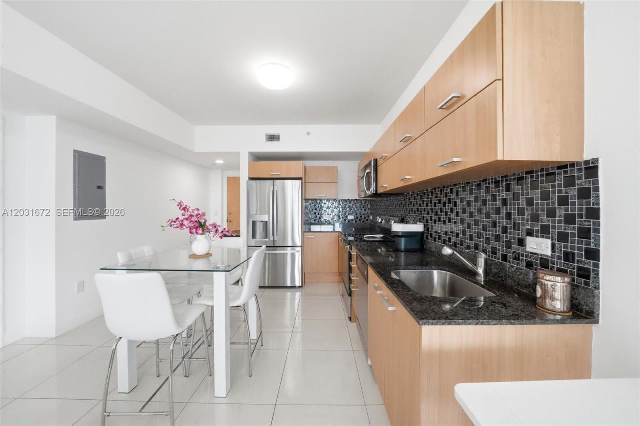 350 S Miami Ave, Unit 3912, Miami, FL 33130 Photo