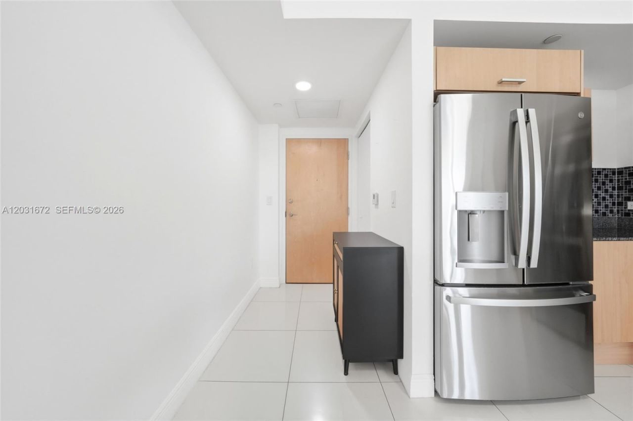 350 S Miami Ave, Unit 3912, Miami, FL 33130 Photo