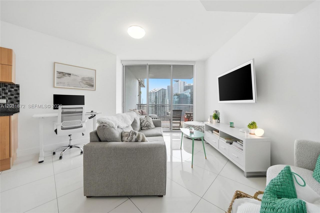 350 S Miami Ave, Unit 3912, Miami, FL 33130 Photo