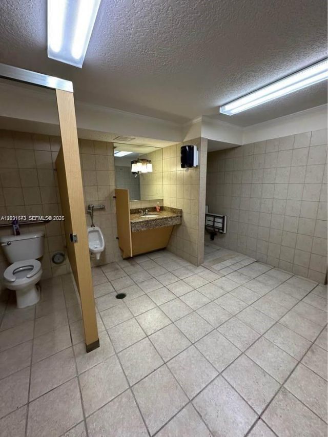 151 NE 16th Ave, Unit 334, Fort Lauderdale, FL 33301 Photo