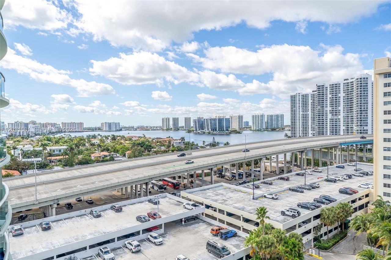 19380 Collins Ave , Unit 1105, Sunny Isles Beach, FL 33160 Photo
