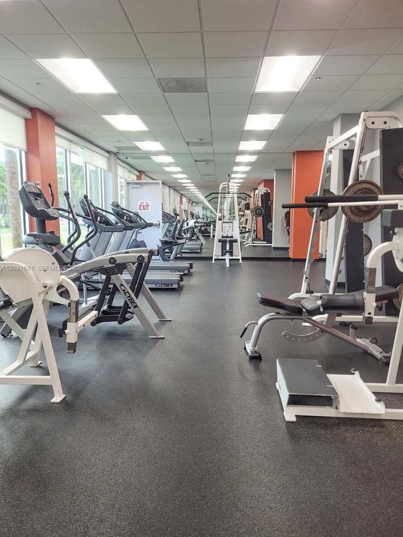 19380 Collins Ave , Unit 1105, Sunny Isles Beach, FL 33160 Photo