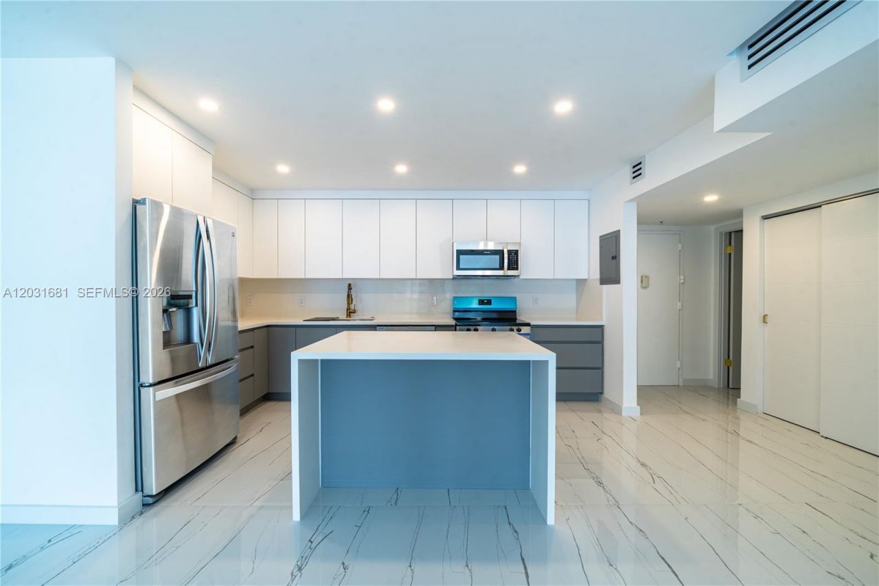 19380 Collins Ave , Unit 1105, Sunny Isles Beach, FL 33160 Photo