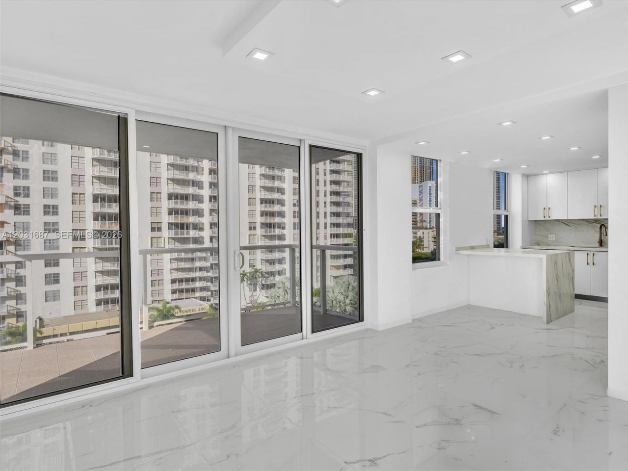 230 174th St , Unit 712, Sunny Isles Beach, FL 33160 Photo