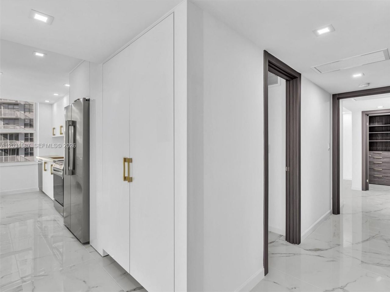 230 174th St , Unit 712, Sunny Isles Beach, FL 33160 Photo