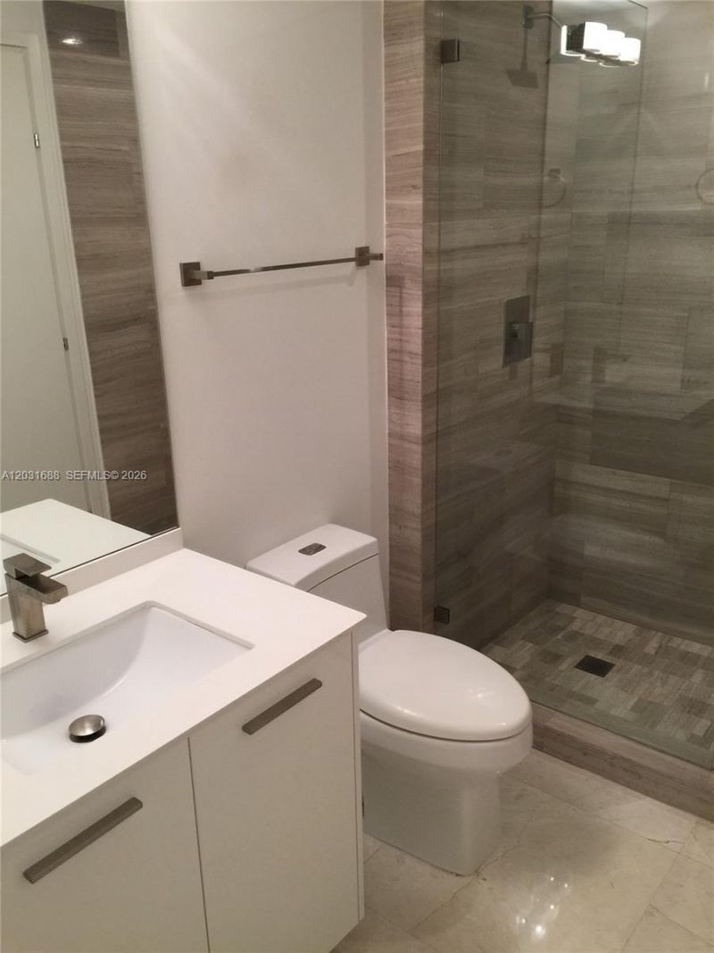 1300 Brickell Bay Dr , Unit 3506, Miami, FL 33131 Photo