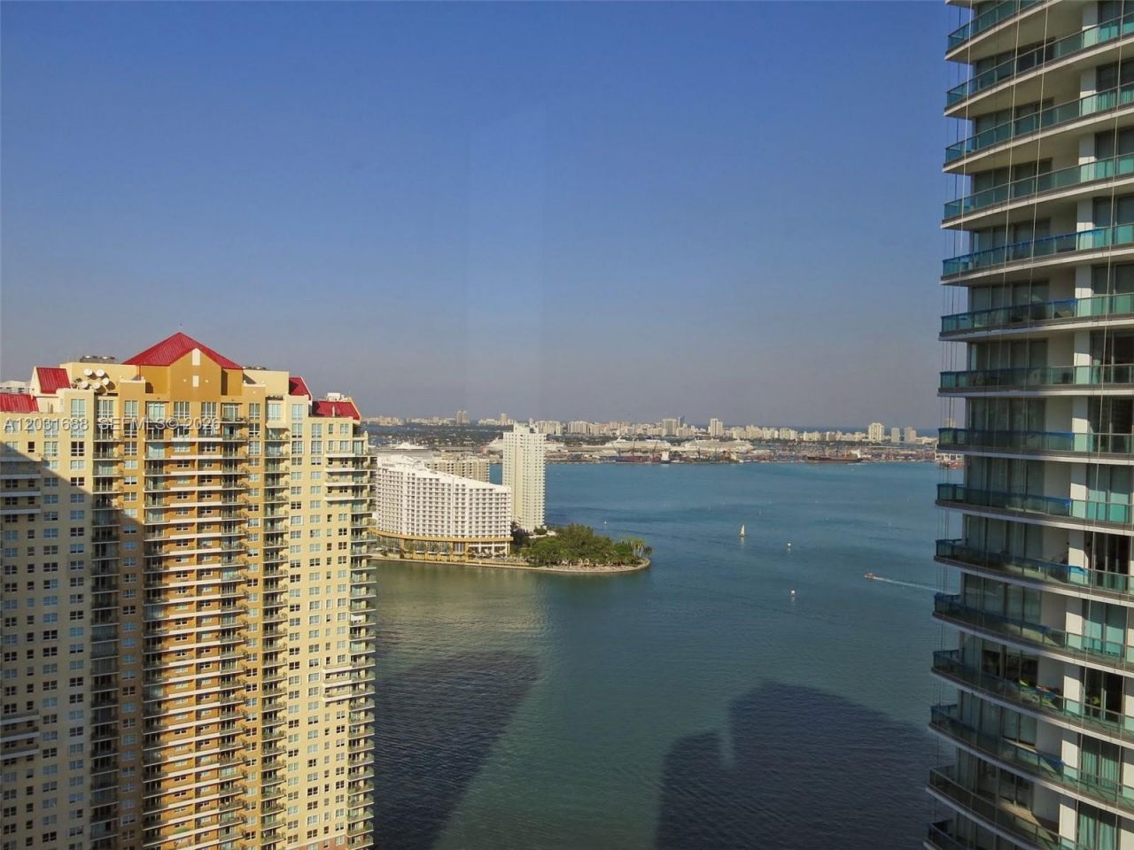 1300 Brickell Bay Dr , Unit 3506, Miami, FL 33131 Photo