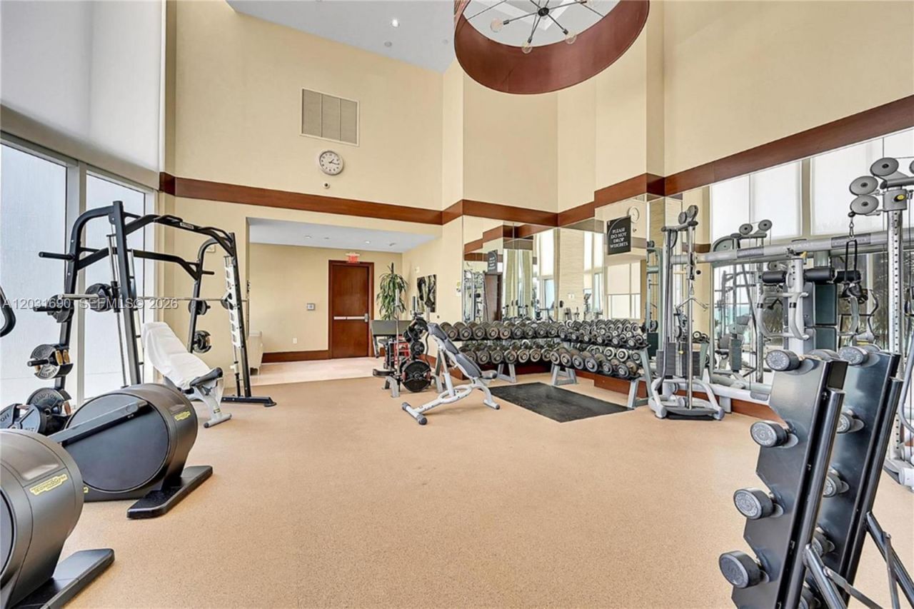 15811 Collins Ave , Unit 403, Sunny Isles Beach, FL 33160 Photo
