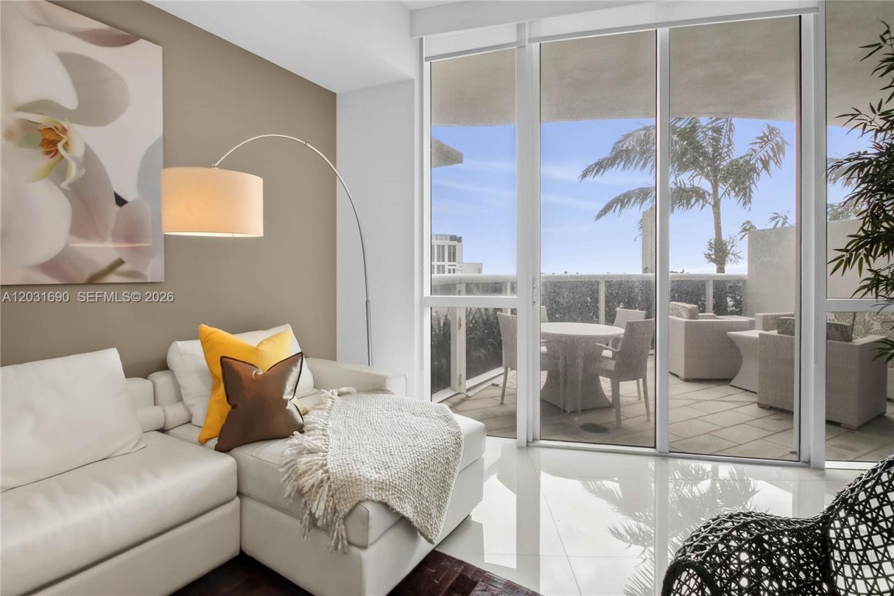 15811 Collins Ave , Unit 403, Sunny Isles Beach, FL 33160 Photo