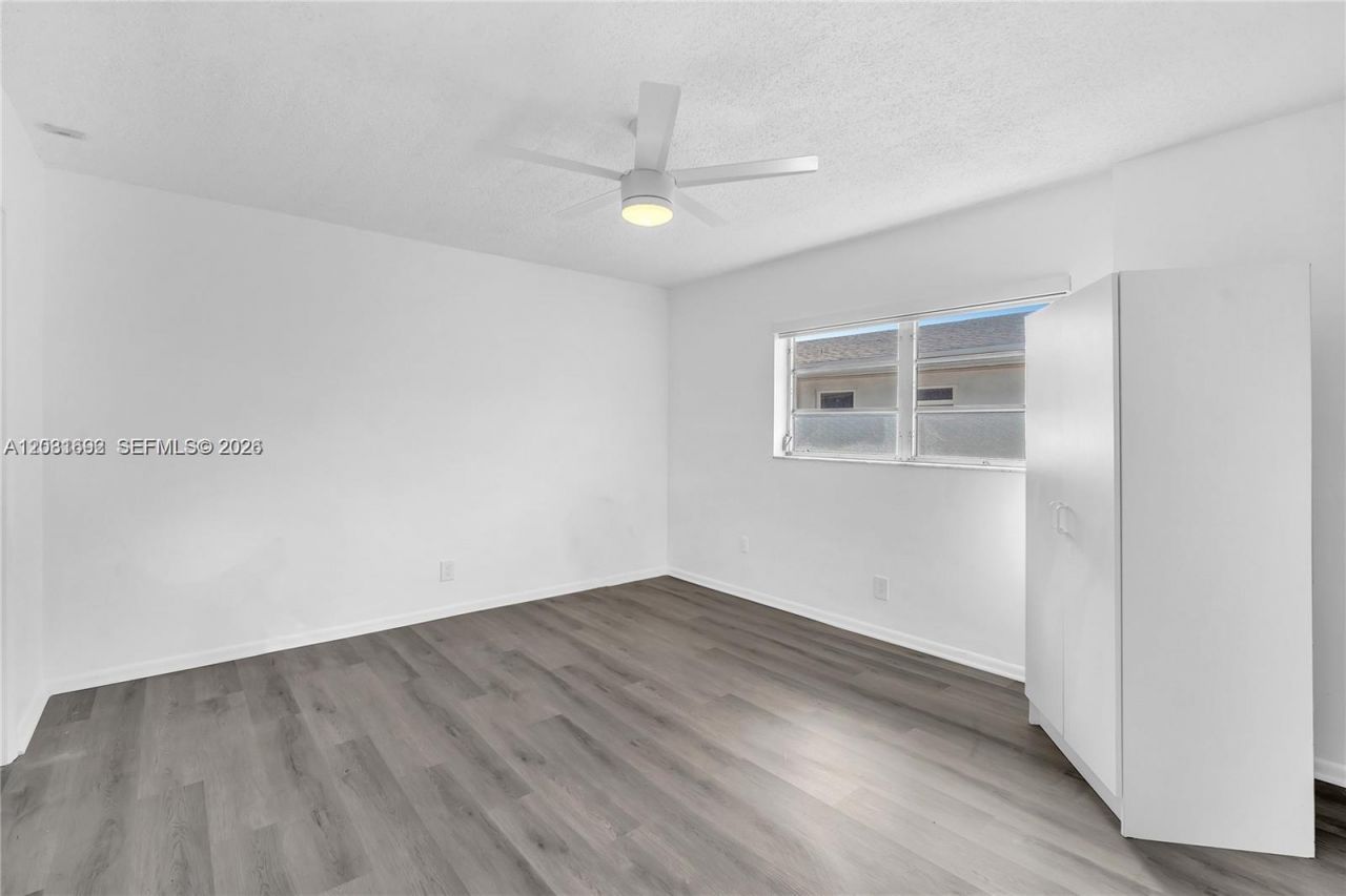 1100 Atlantic Shores Blvd , Unit 402, Hallandale Beach, FL 33009 Photo