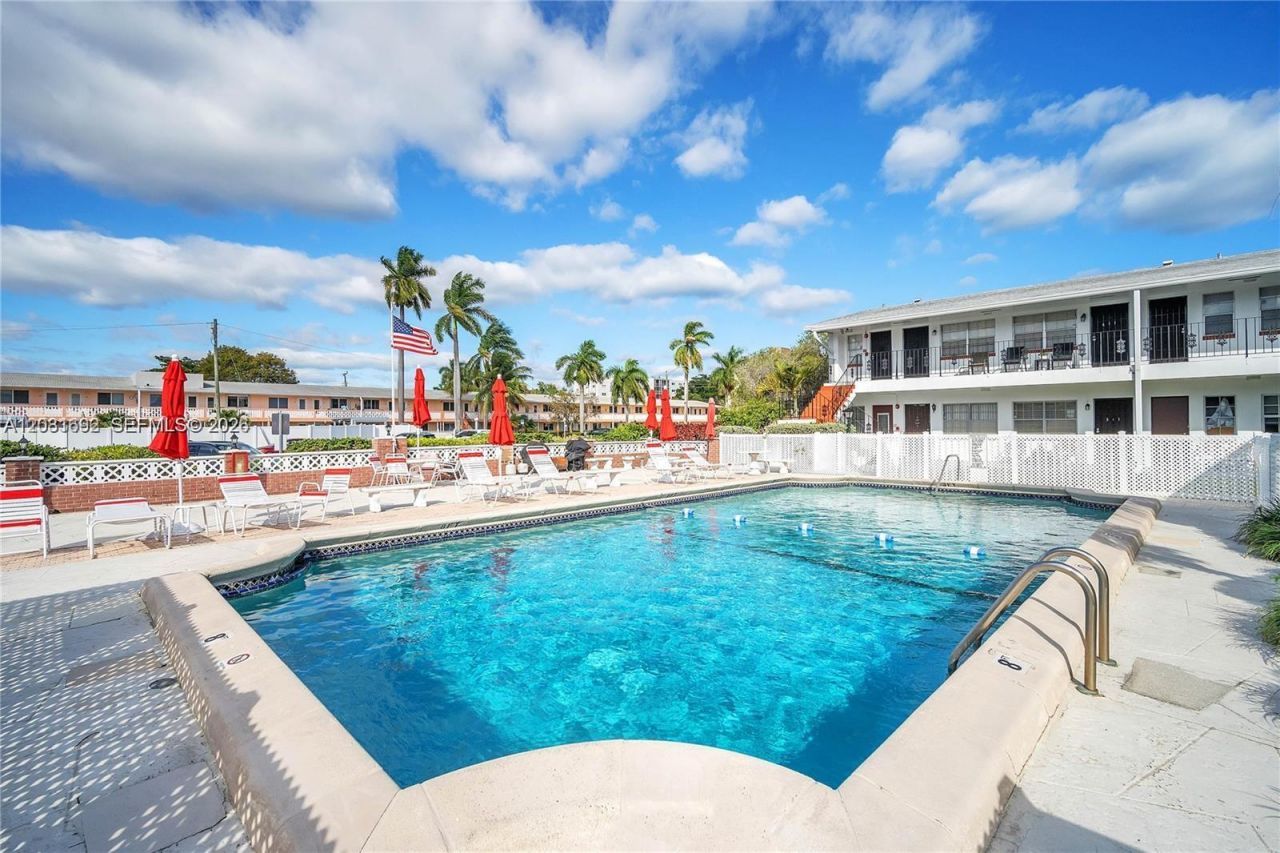 1100 Atlantic Shores Blvd , Unit 402, Hallandale Beach, FL 33009 Photo