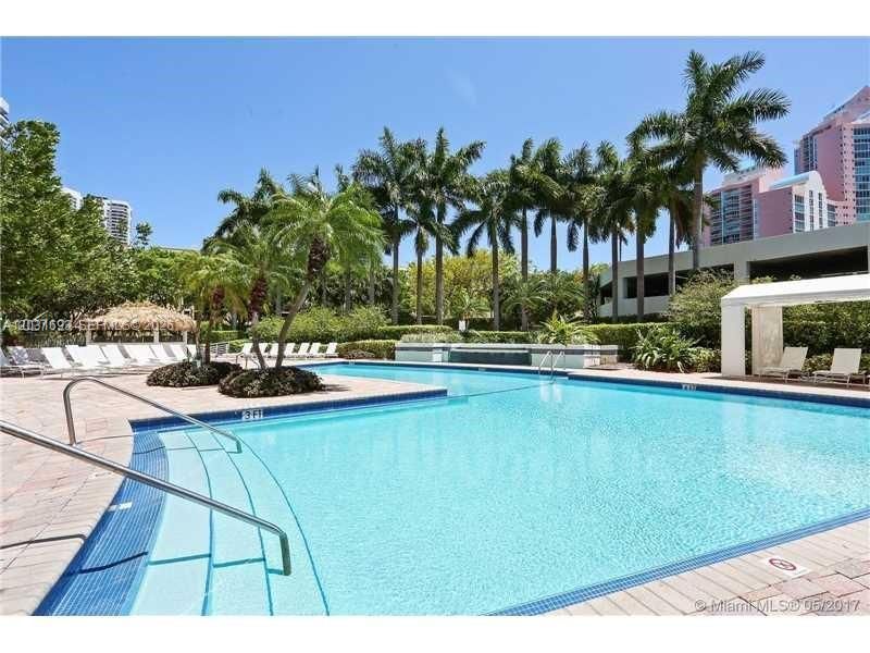3300 NE 192nd St, Unit PH03, Aventura, FL 33180 Photo