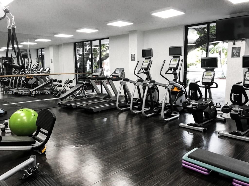3300 NE 192nd St, Unit PH03, Aventura, FL 33180 Photo