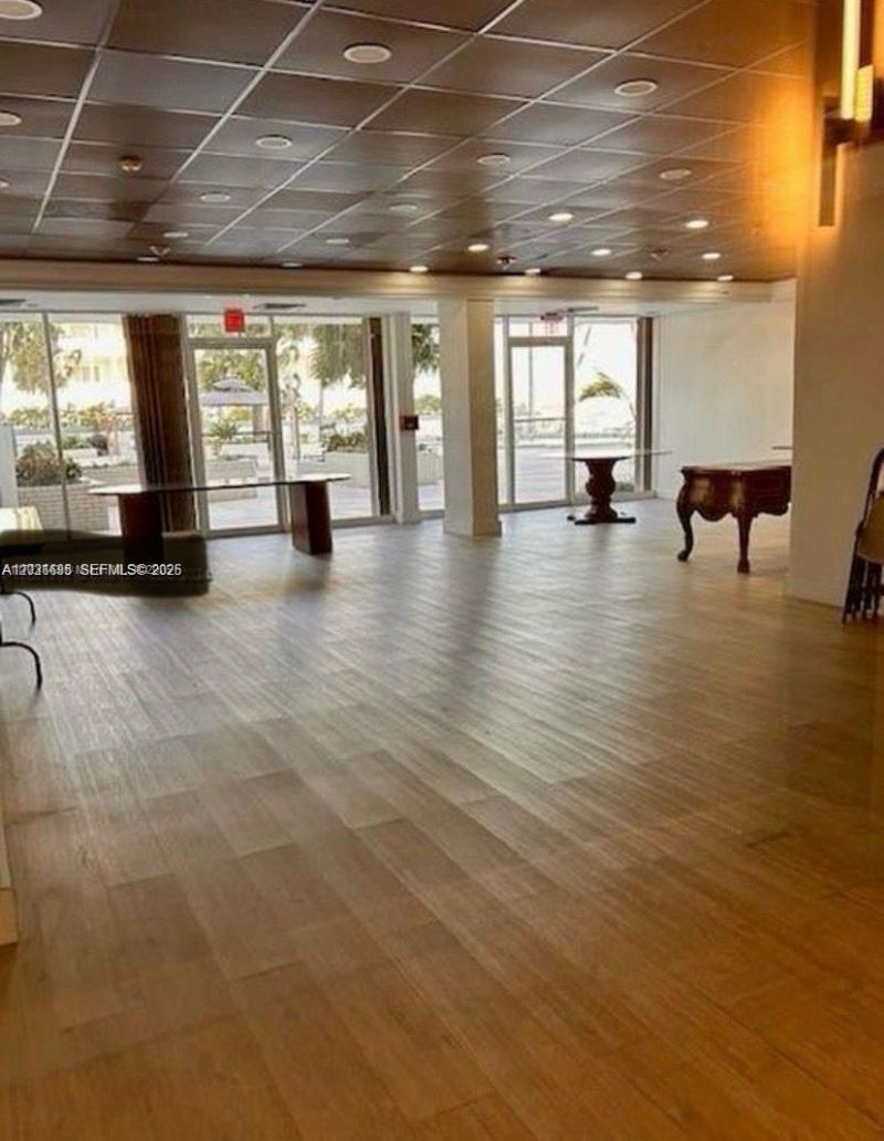 1865 79th St Cswy , Unit 9A, North Bay Village, FL 33141 Photo