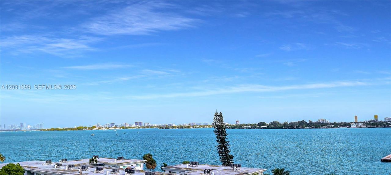 7910 Harbor Island Dr , Unit 708, North Bay Village, FL 33141 Photo