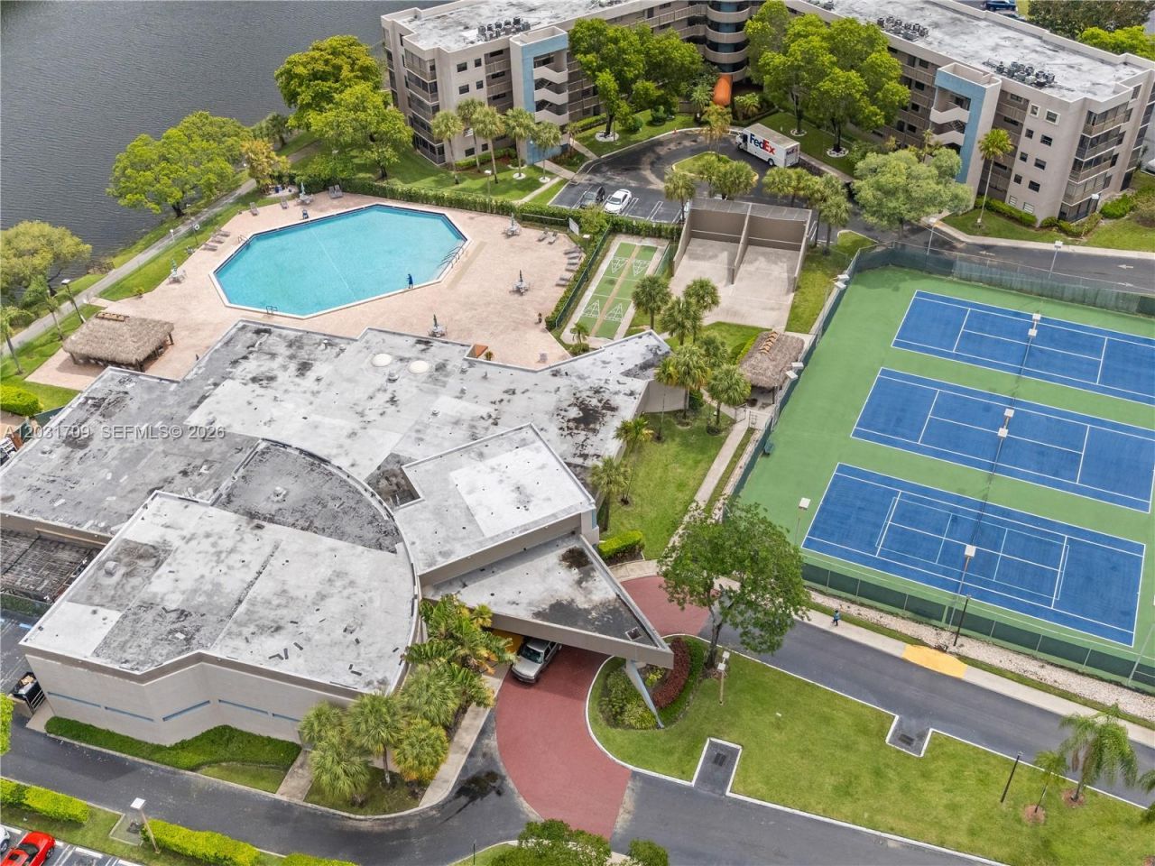 901 Colony Point Cir , Unit 112, Pembroke Pines, FL 33026 Photo