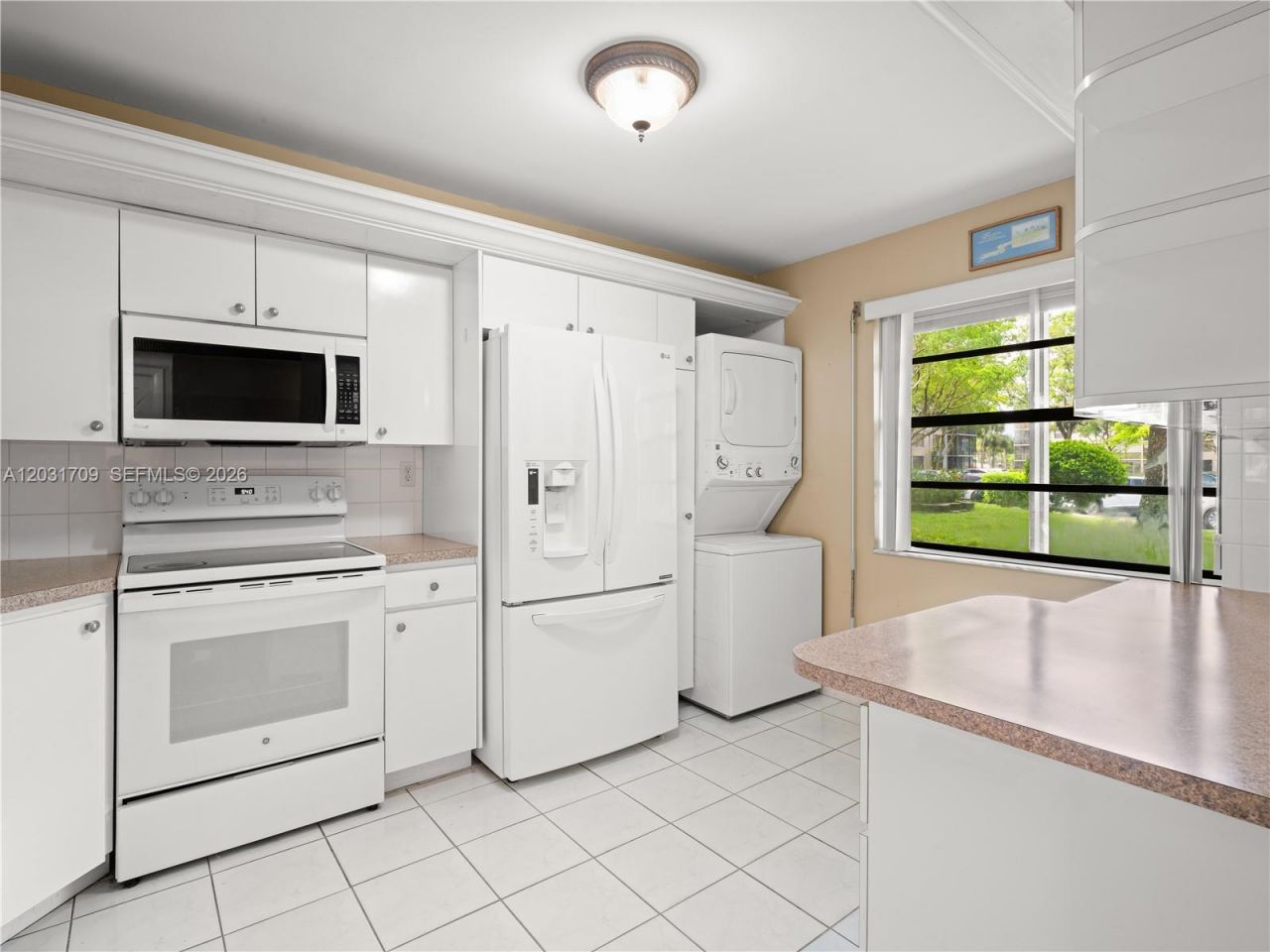 901 Colony Point Cir , Unit 112, Pembroke Pines, FL 33026 Photo