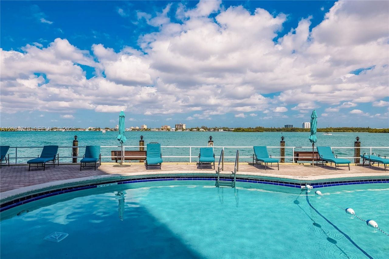 10350 W Bay Harbor Dr , Unit 5E, Bay Harbor Islands, FL 33154 Photo