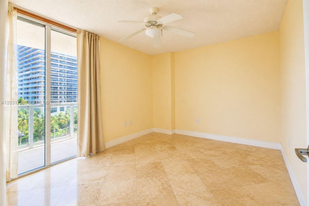 5900 Collins Ave , Unit 601, Miami Beach, FL 33140 Photo