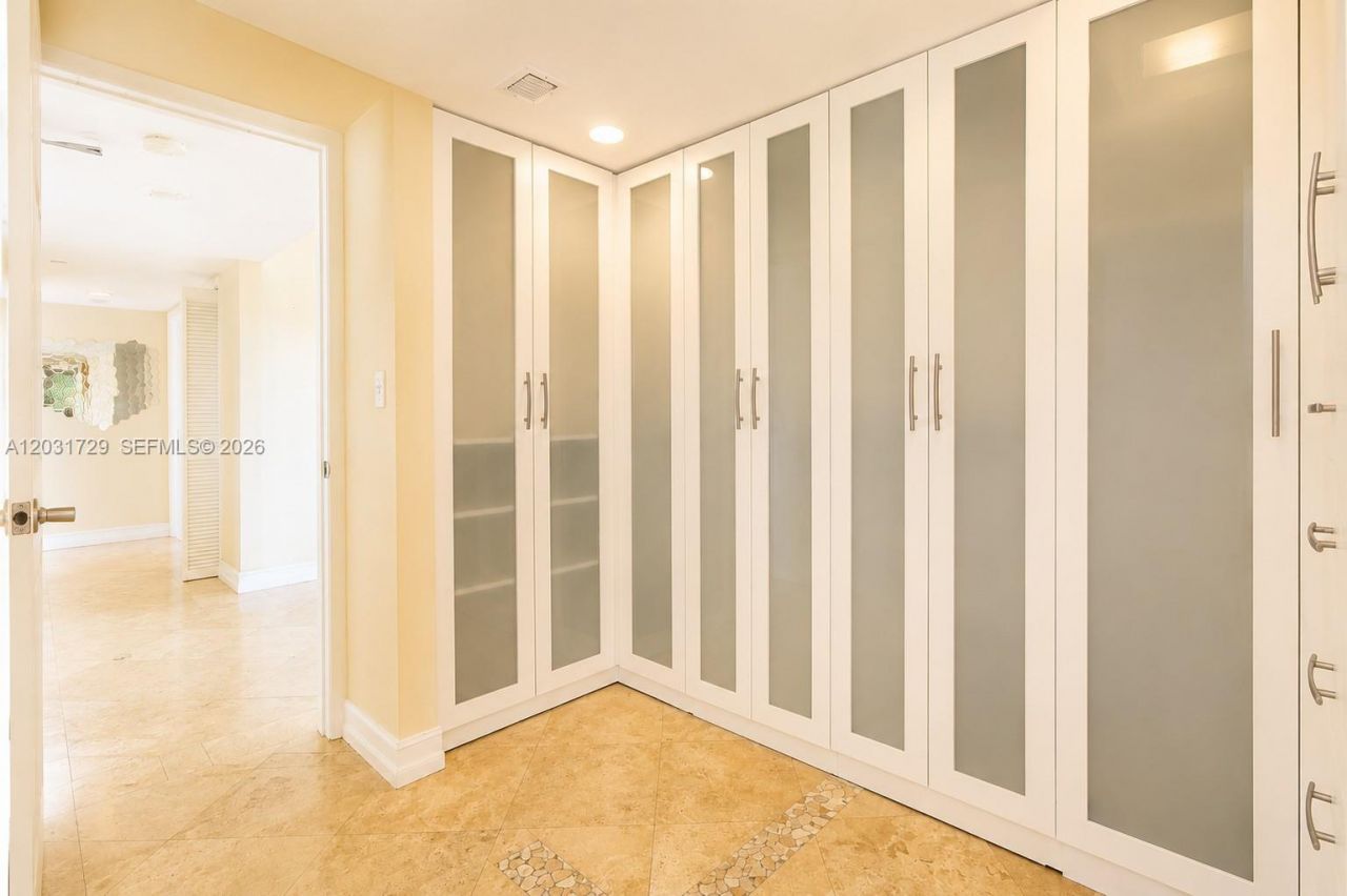 5900 Collins Ave , Unit 601, Miami Beach, FL 33140 Photo