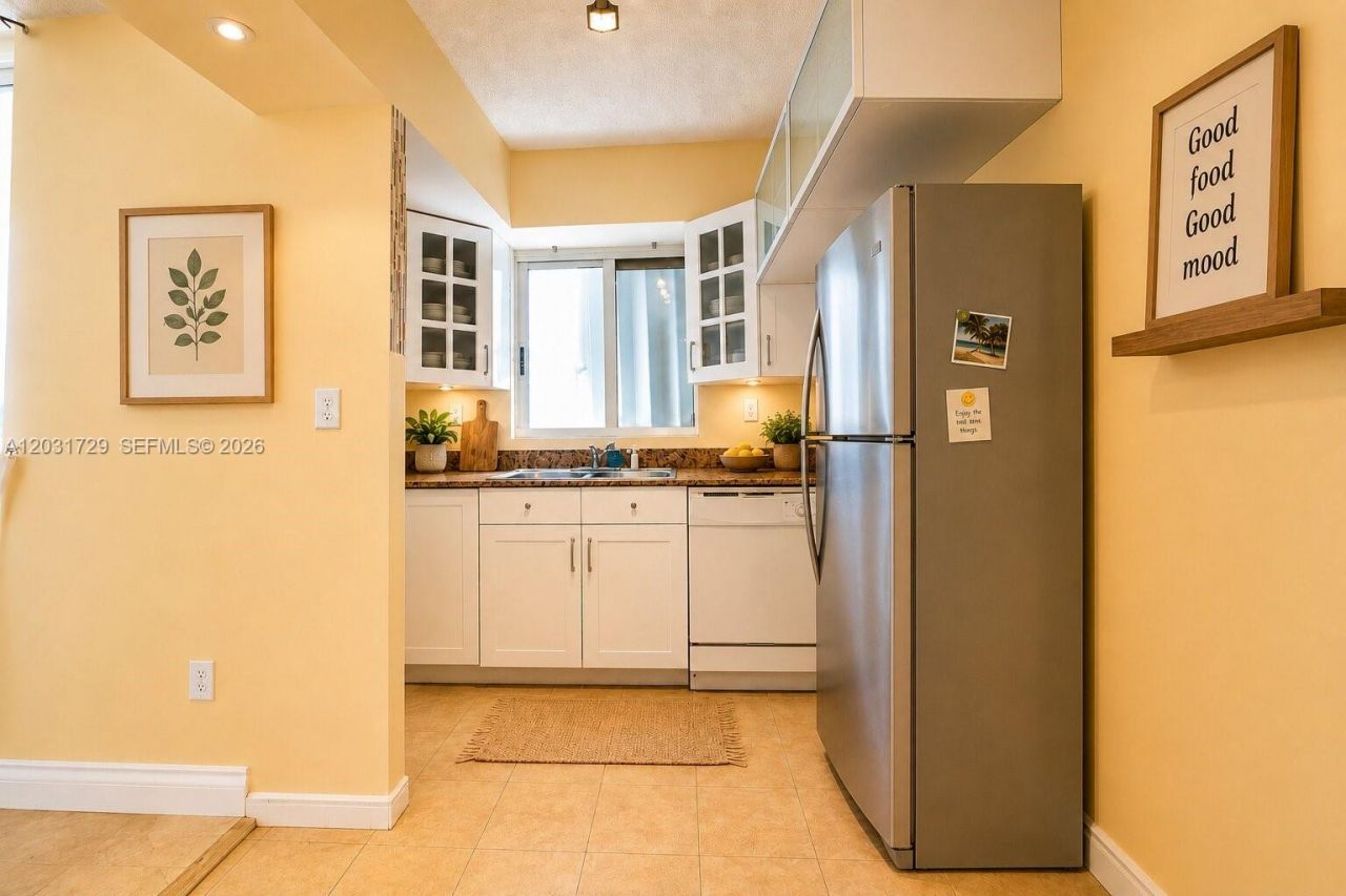 5900 Collins Ave , Unit 601, Miami Beach, FL 33140 Photo