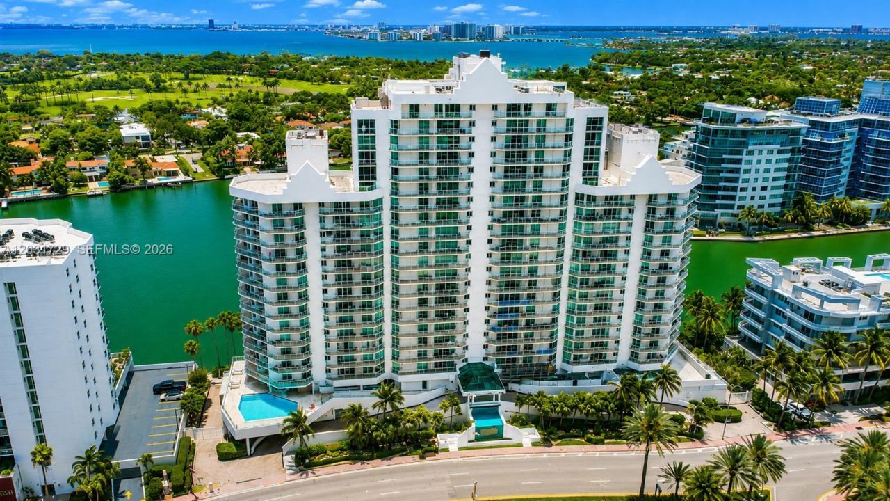 5900 Collins Ave , Unit 601, Miami Beach, FL 33140 Photo