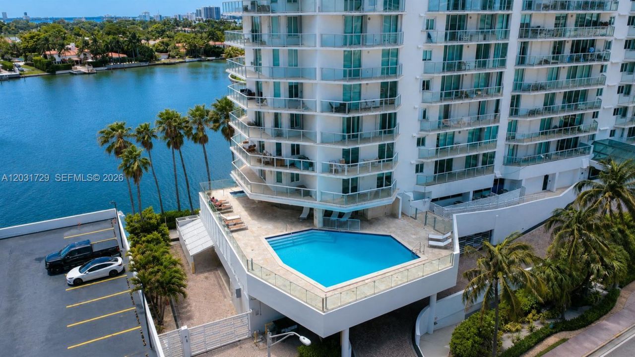 5900 Collins Ave , Unit 601, Miami Beach, FL 33140 Photo