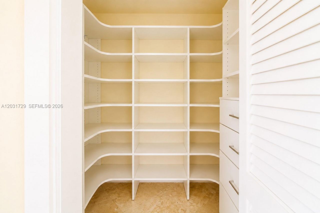 5900 Collins Ave , Unit 601, Miami Beach, FL 33140 Photo