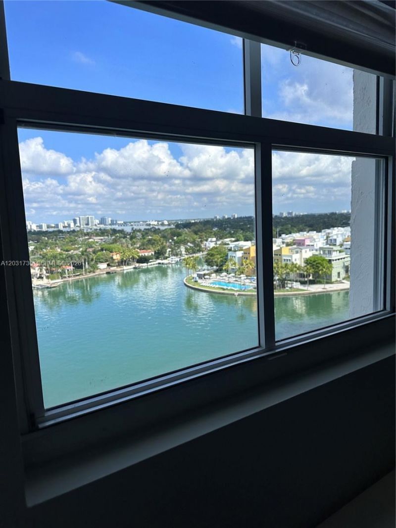 5880 W Collins Ave , Unit 1203, Miami Beach, FL 33140 Photo