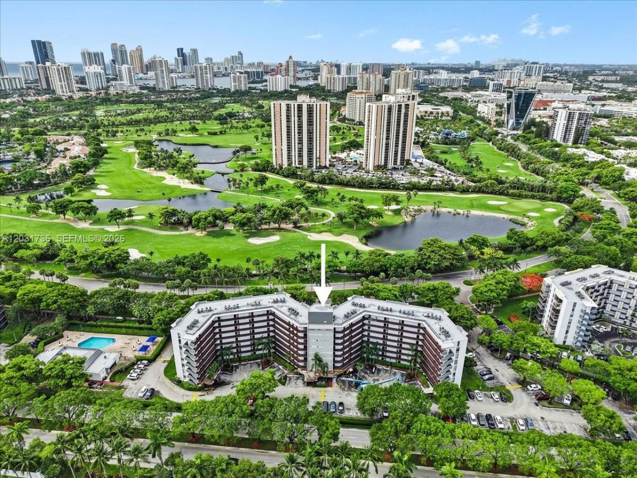3101 N Country Club Dr , Unit 209, Aventura, FL 33180 Photo