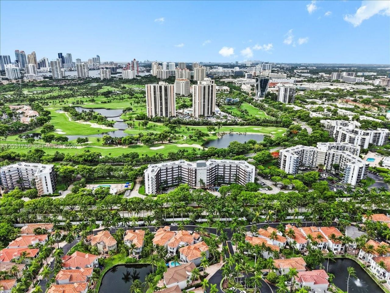 3101 N Country Club Dr , Unit 209, Aventura, FL 33180 Photo