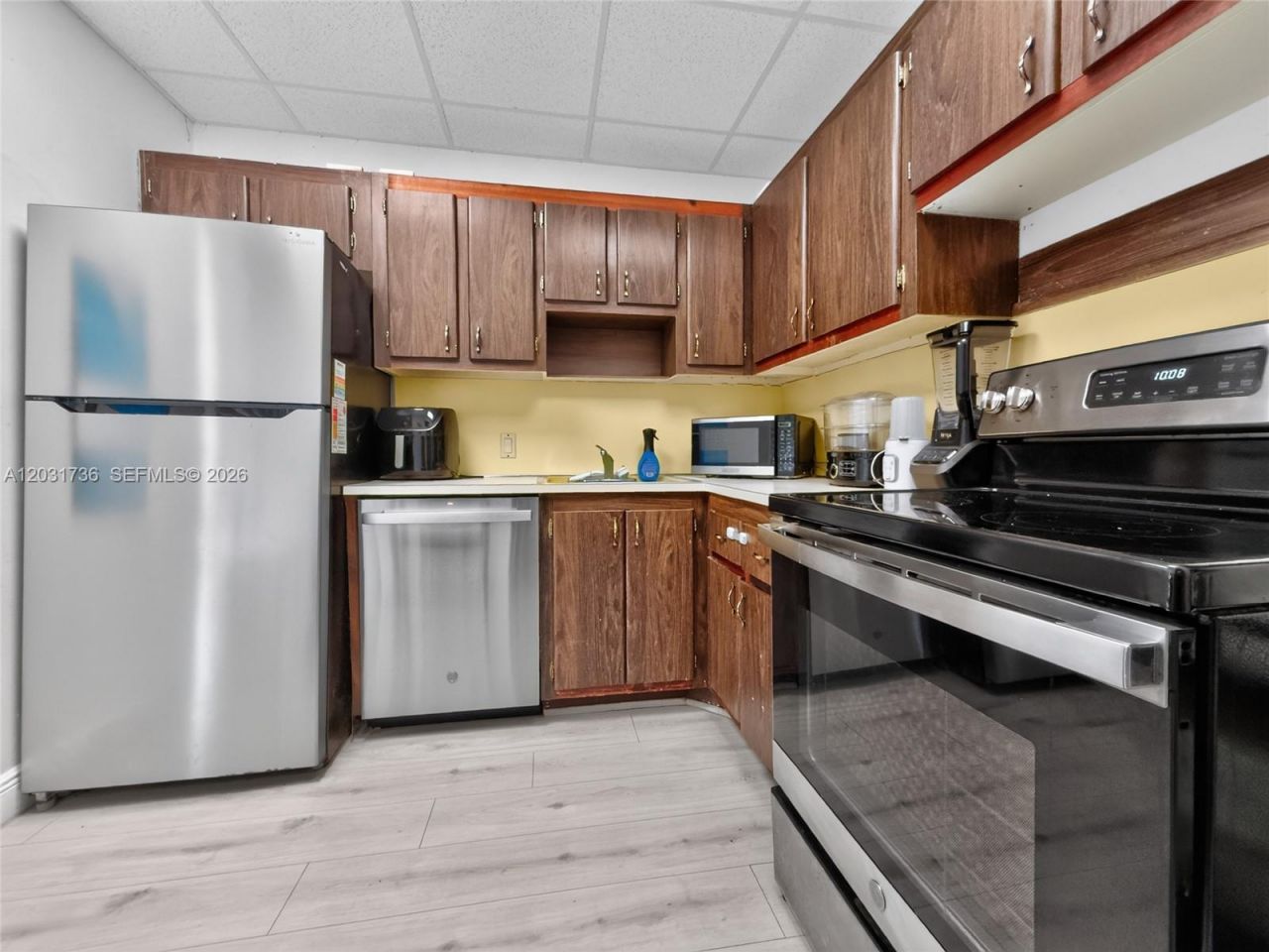 3101 N Country Club Dr, Unit 209, Aventura, FL 33180 Photo