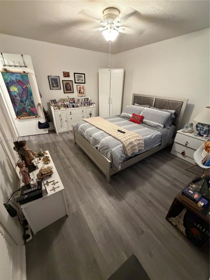 3500 Harrison , Unit 4, Hollywood, FL 33021 Photo