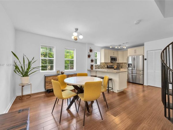 2850 Coconut Ave , Unit 15, Miami, FL 33133