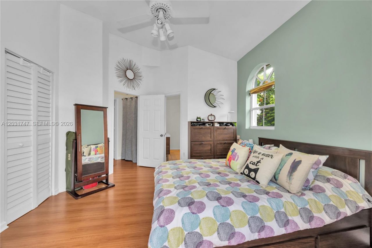 2850 Coconut Ave , Unit 15, Miami, FL 33133 Photo
