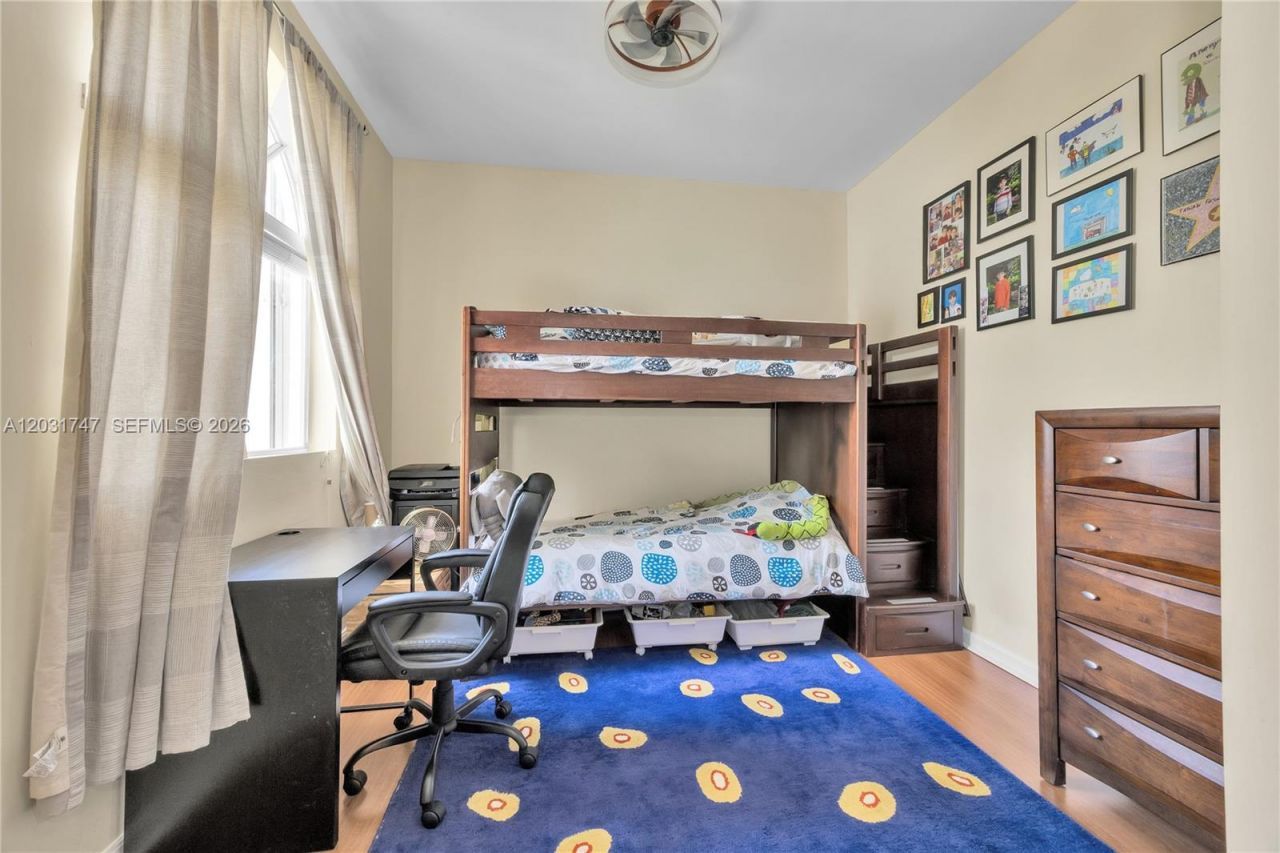 2850 Coconut Ave , Unit 15, Miami, FL 33133 Photo