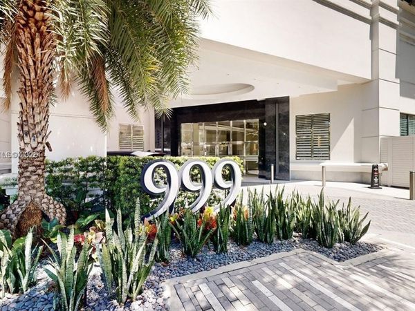 999 SW 1st Ave , Unit 2517, Miami, FL 33130