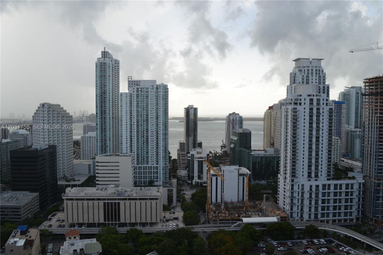 999 SW 1st Ave , Unit 2517, Miami, FL 33130 Photo