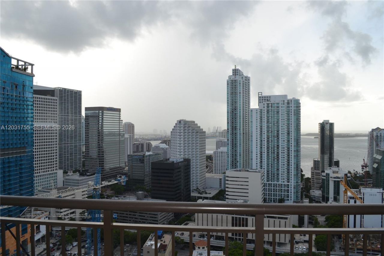 999 SW 1st Ave , Unit 2517, Miami, FL 33130 Photo