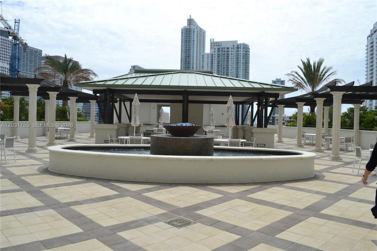 999 SW 1st Ave , Unit 2517, Miami, FL 33130 Photo