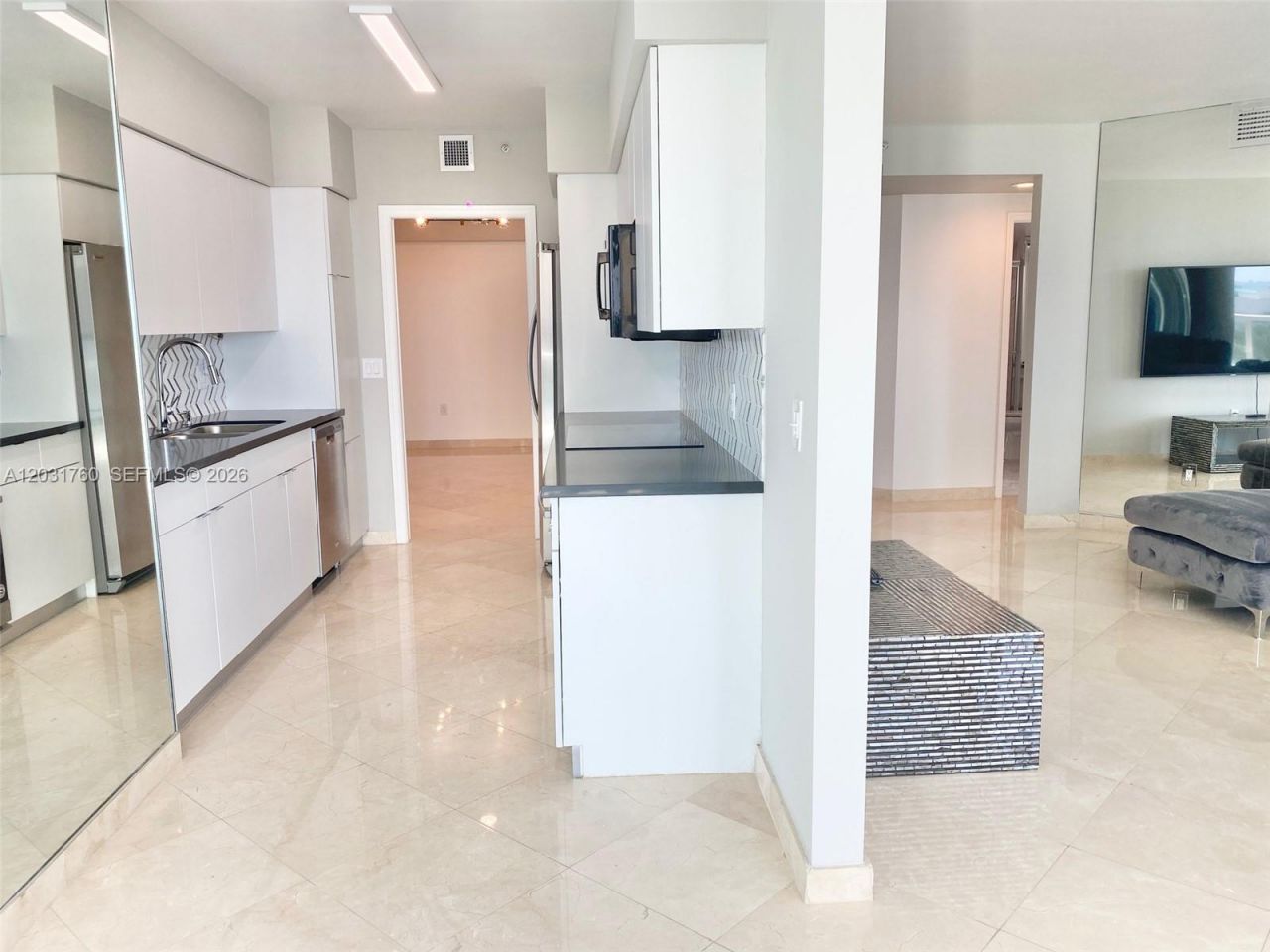 16400 Collins Ave, Unit 542, Sunny Isles Beach, FL 33160 Photo