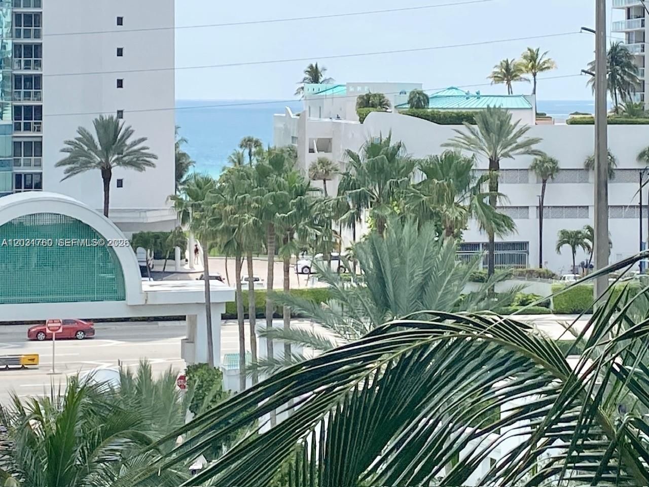 16400 Collins Ave, Unit 542, Sunny Isles Beach, FL 33160 Photo