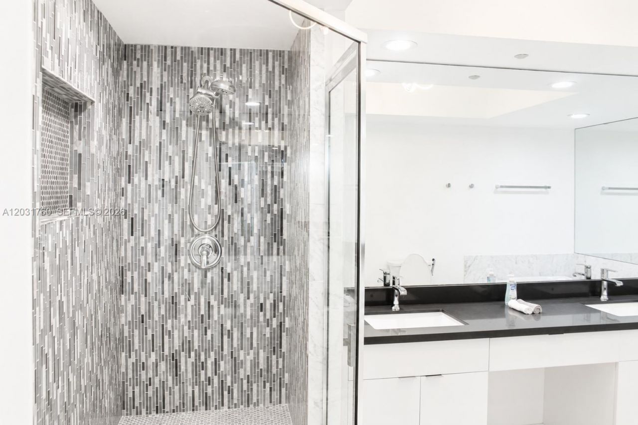 16400 Collins Ave, Unit 0542, Sunny Isles Beach, FL 33160 Photo